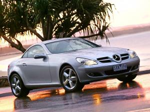 Mercedes-Benz SLK350 (AU) '2004